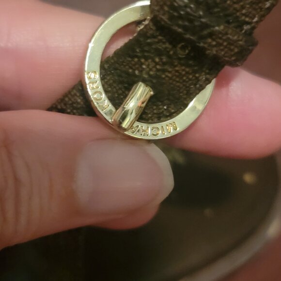 Michael Kors Logo Plaque Sandal - Picture 7 of 16